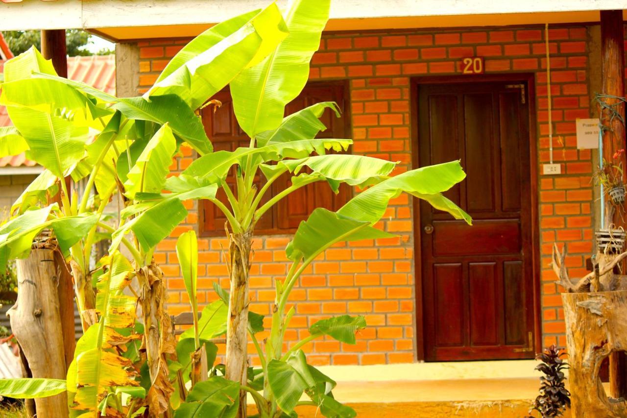 Sabaidee Guesthouse & Restaurant Nam Theun Esterno foto