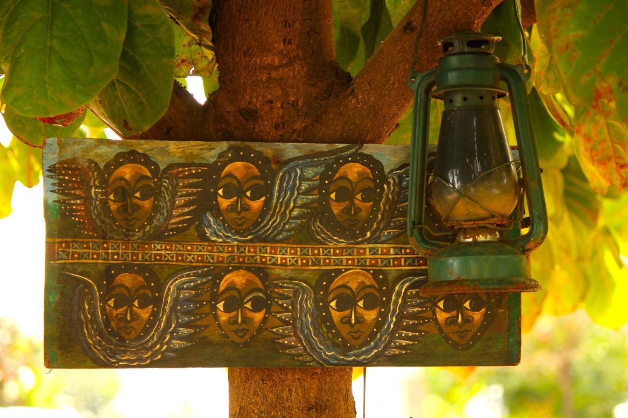 Sabaidee Guesthouse & Restaurant Nam Theun Esterno foto